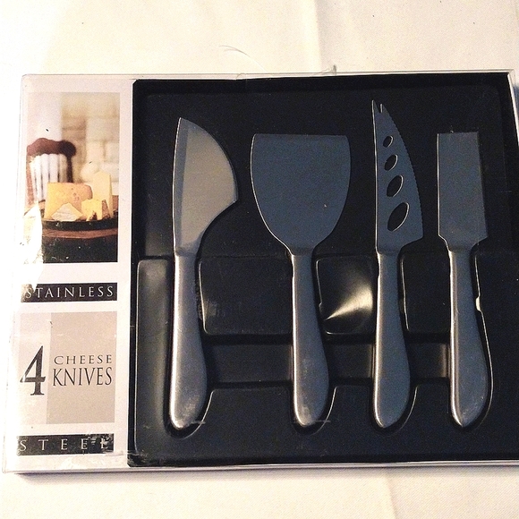 Cheese knives set of four, stainless steel - Picture 1 of 2